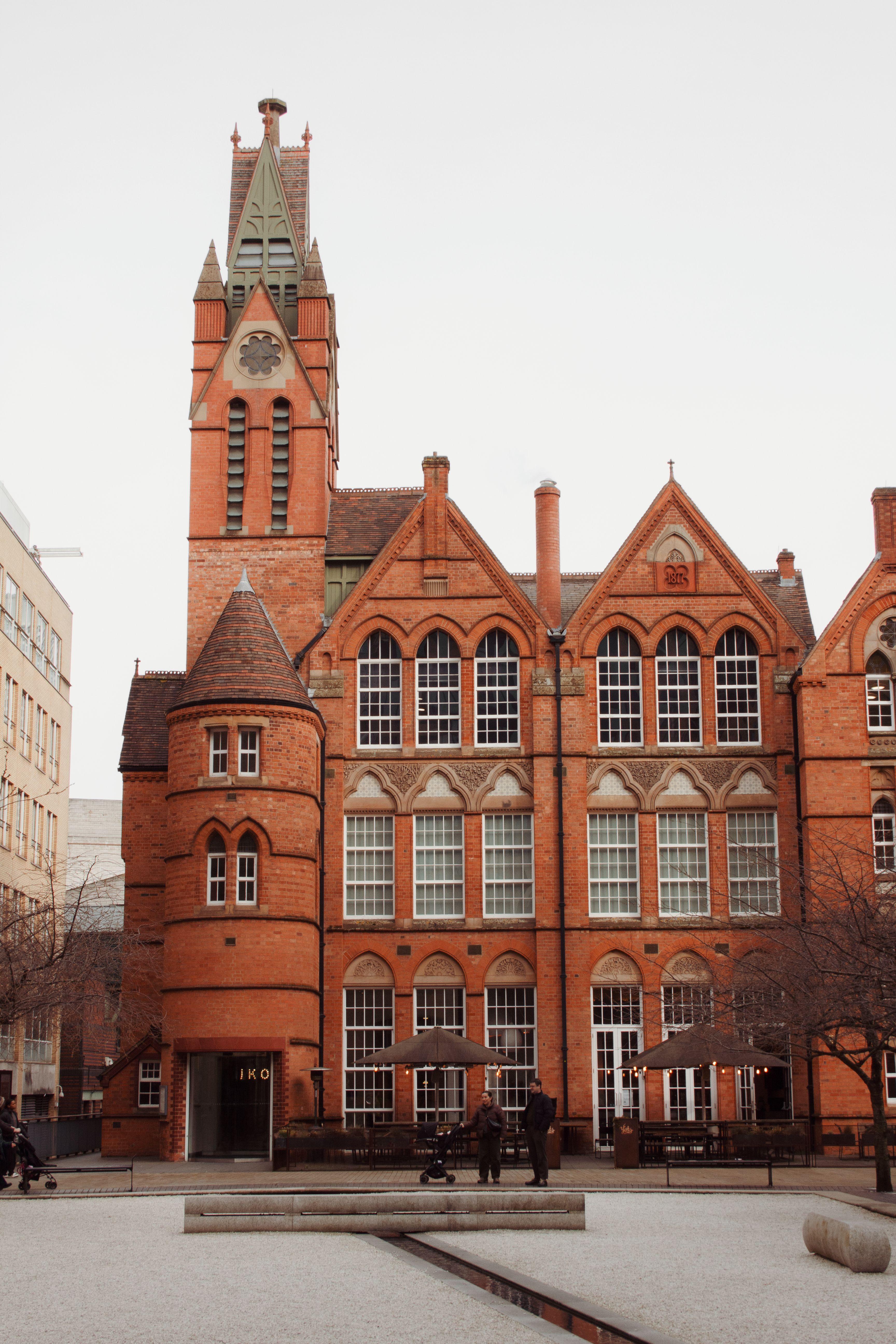Laboratory fit-out marketplace project